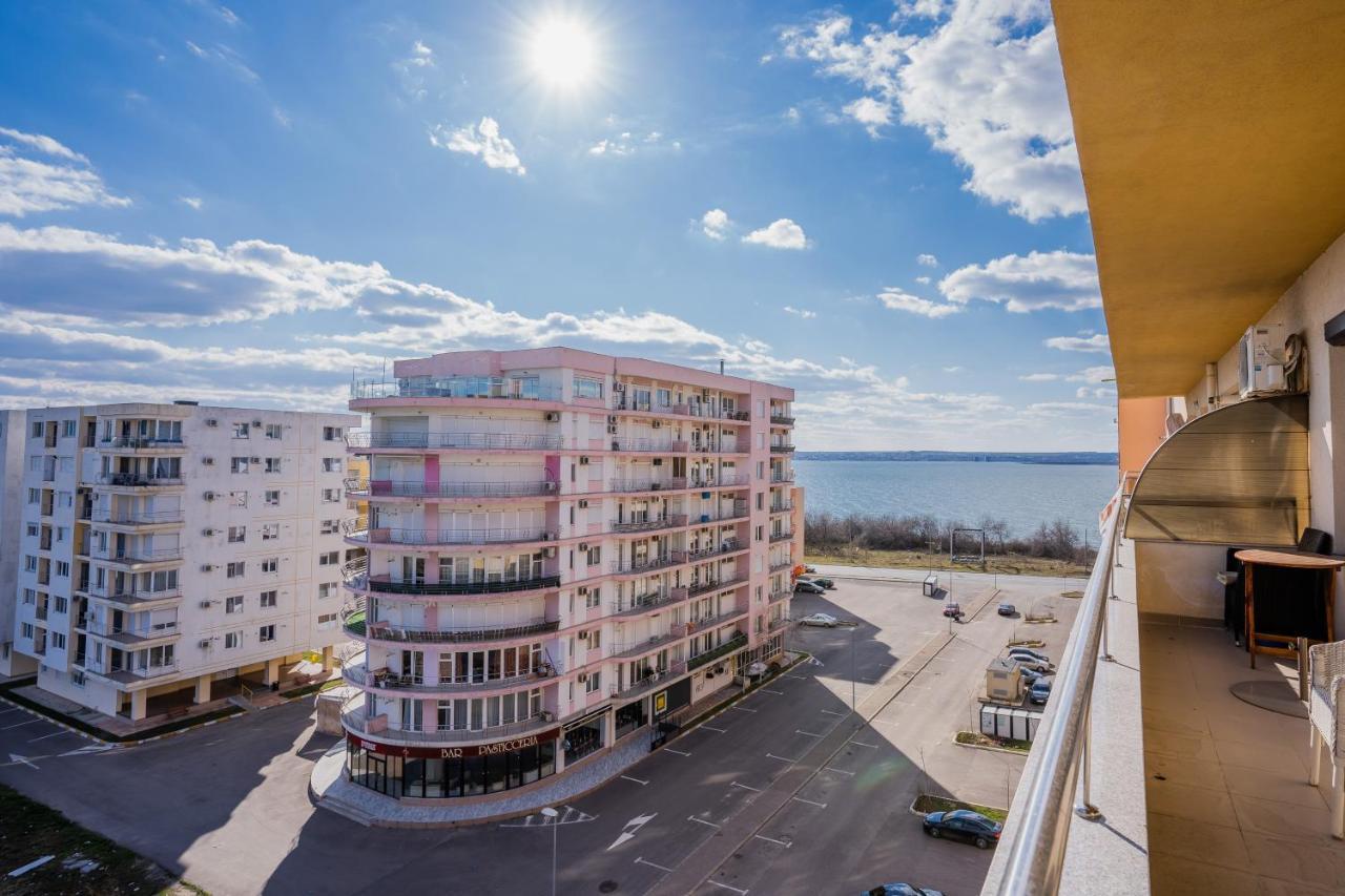 Summerland Sea-View Luxury Apartment Mamaia Exterior foto